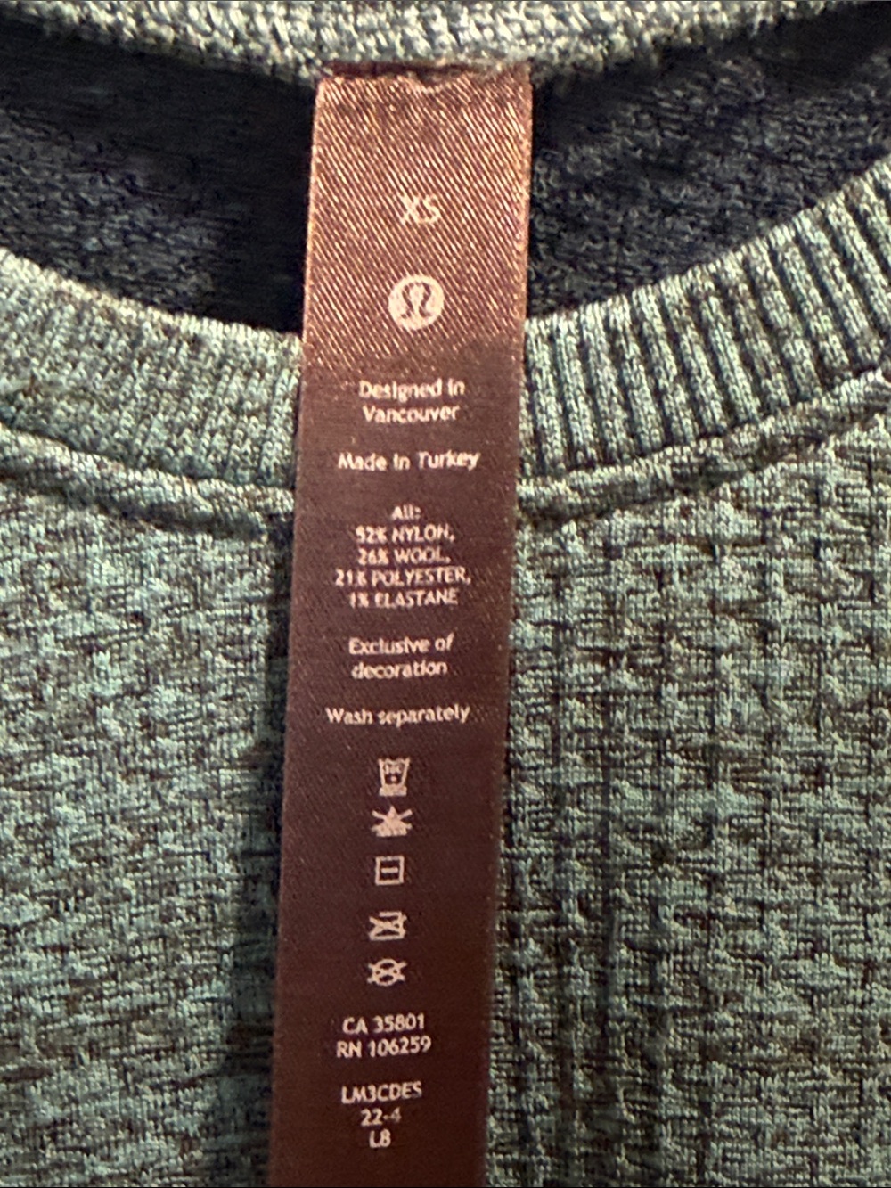 *Lululemon Mens Engineered Warmth Long Sleeve Jasper Oceanic XS - Picture 3 of 8